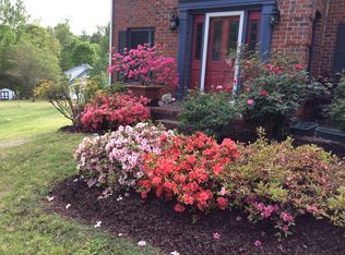 2401 Wildburne Ct, Charlotte, NC 28262