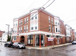 206 Harold St #2C, Dorchester, MA 02121