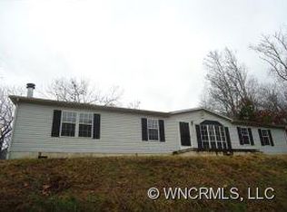 755 Piney Mountain Rd, Whittier, NC 28789