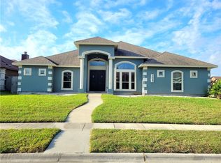 7505 S Lake Dr, Corpus Christi, TX 78414