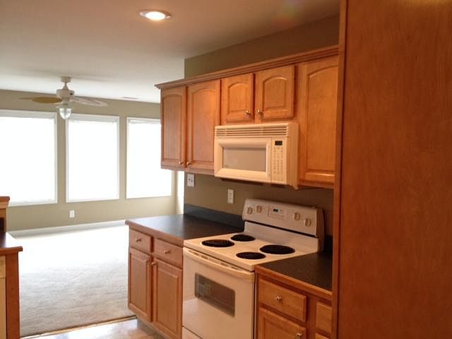 2nd image of 1217 Chapmans Retreat Dr
