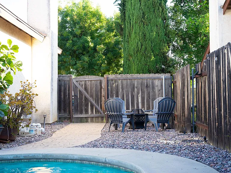 458 Las Brisas Dr — Photo 95