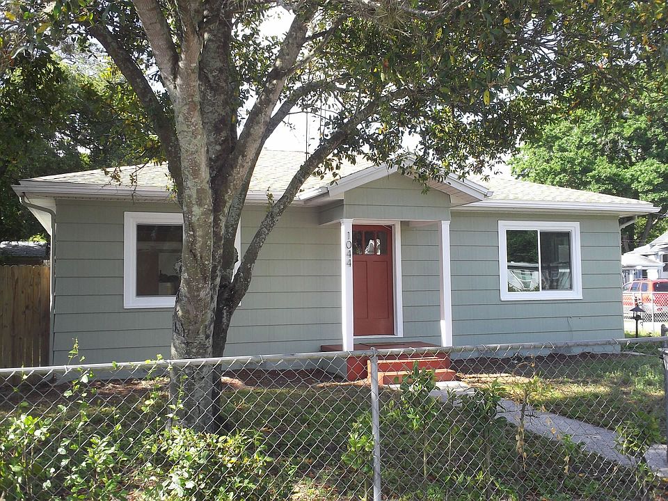 1st image of 1044 34th Ave N