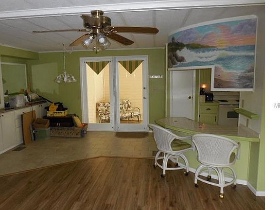 3rd image of 674 Buccaneer Blvd