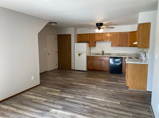 2512 14th Pl #5, Kenosha, WI 53140