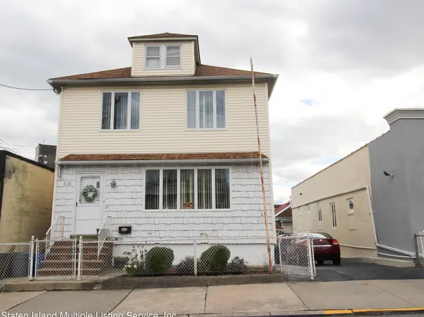 38 Dumont Ave, Staten Island, NY 10305