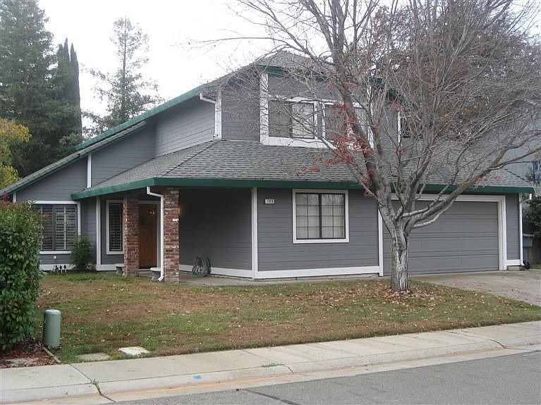 1st image of 1009 Betsy Ross Dr