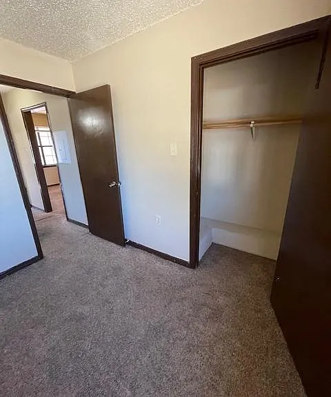 1416 Delplaza Dr #D — Photo 11