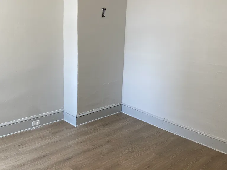 1422 W Porter St — Photo 11