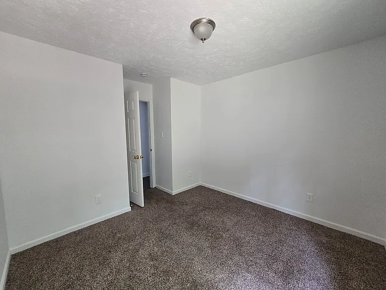 1521 Kara Ct — Photo 19