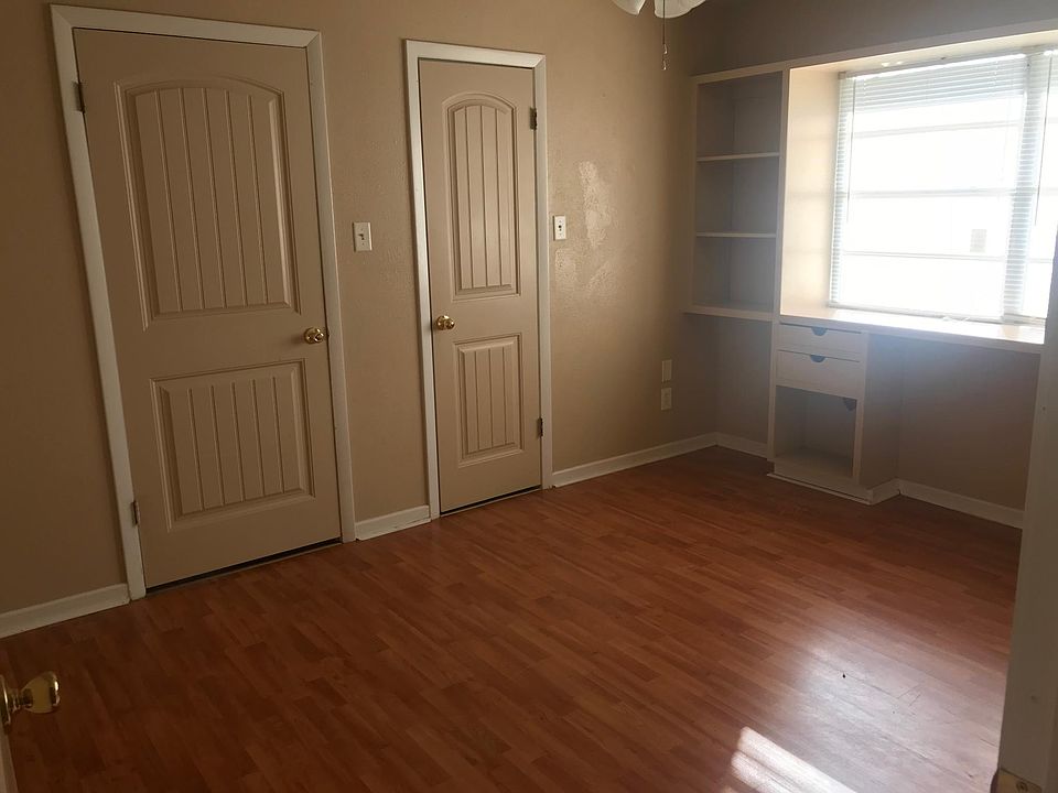 1st image of 1204 W Cage St
