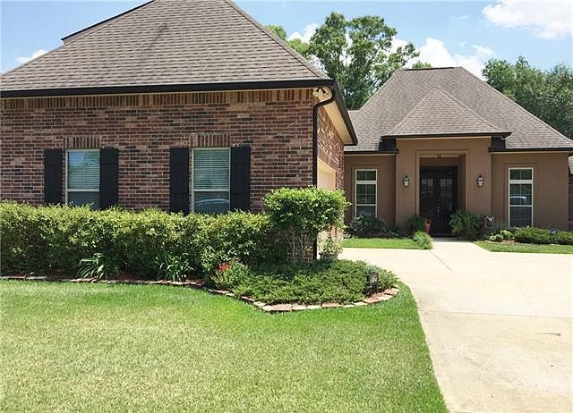 1st image of 16124 Magnolia Trace Pkwy
