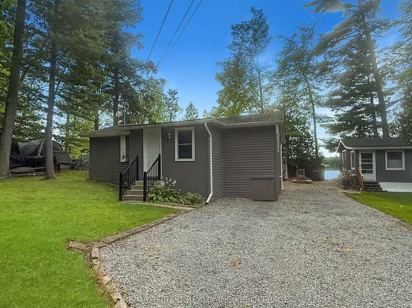 1219 Hidden Valley Rd, South Frontenac, ON K0H 2L0