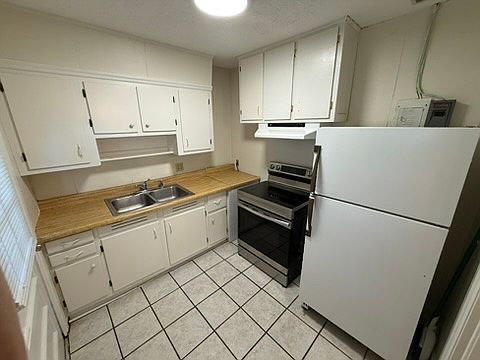 5th image of 107 Sharyn Ln