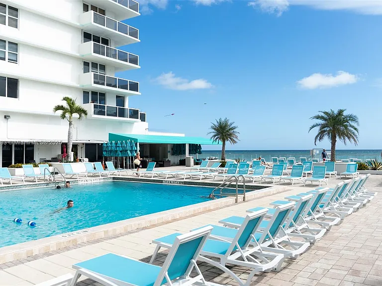 3725 S Ocean Dr #1021 — Photo 15