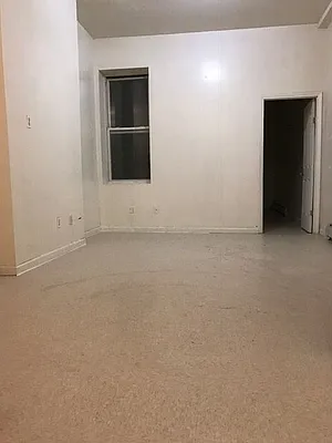 Rented by Fifth & Forever LLC | media 23