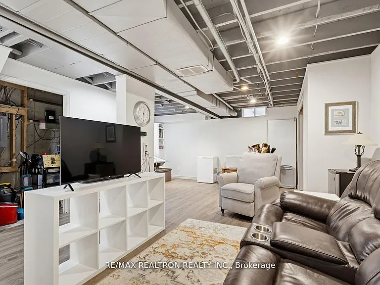 81 Valridge Dr #35 — Photo 29