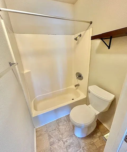 4084 Iowa St #9 — Photo 11