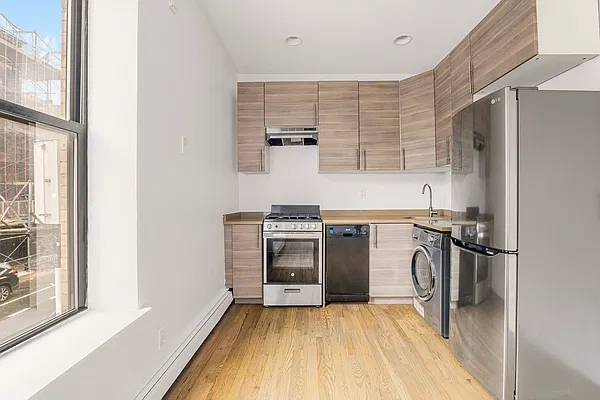 Kitchen, photo 1