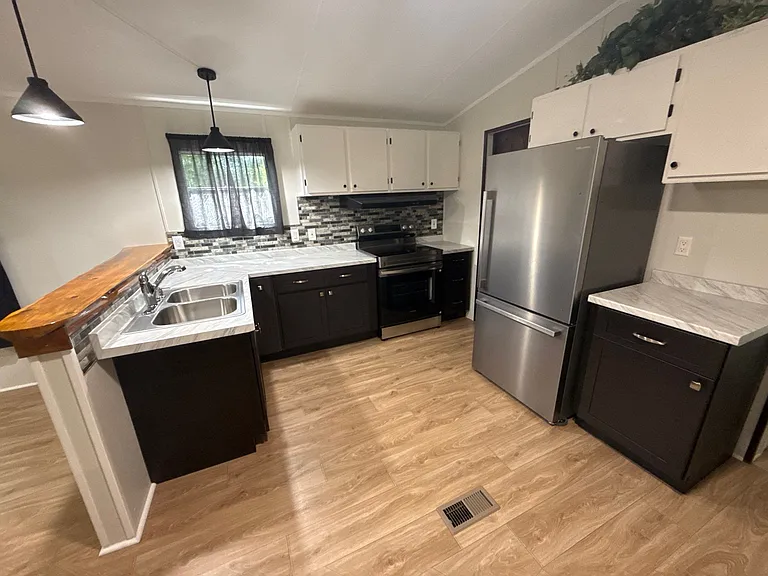 10007 S Riviera Point — Photo 3