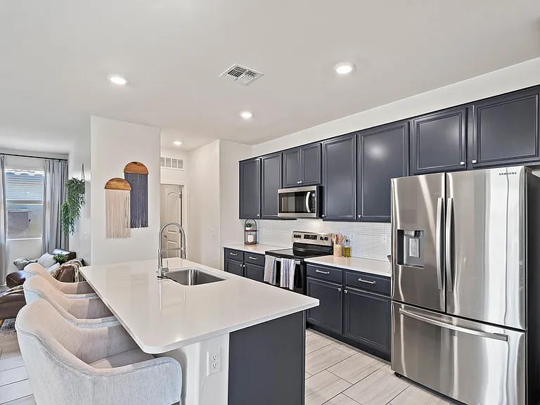 10575 W Halsey Dr — Photo 4