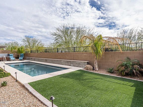 2nd image of 13559 W Remuda Dr