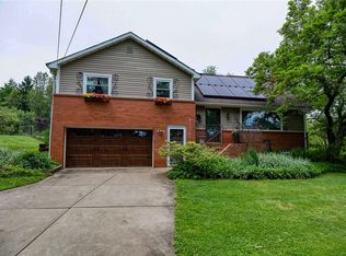 112 Berg Dr, Pittsburgh, PA 15238