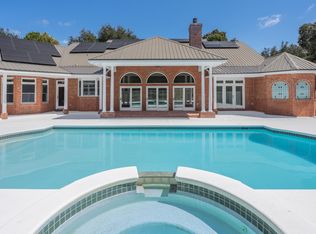 1129 Forest Rd, Niceville, FL 32578