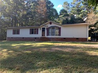 1148 Capps Rd, Bessemer City, NC 28016