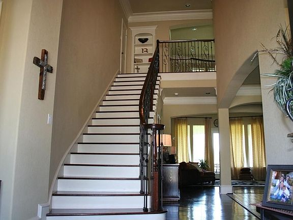 3rd image of 2003 Summerland Ct