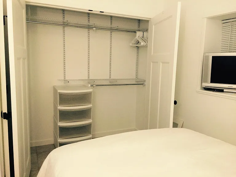 2726 Eldridge Ave #101 — Photo 15