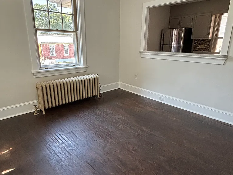 314 College Ave #B — Photo 8