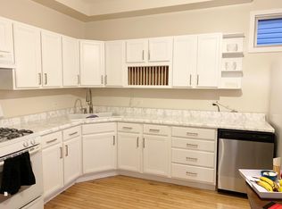 3851 W School St #2, Chicago, IL 60618