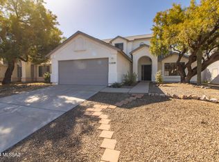 10180 E Kensington Dr, Tucson, AZ 85748