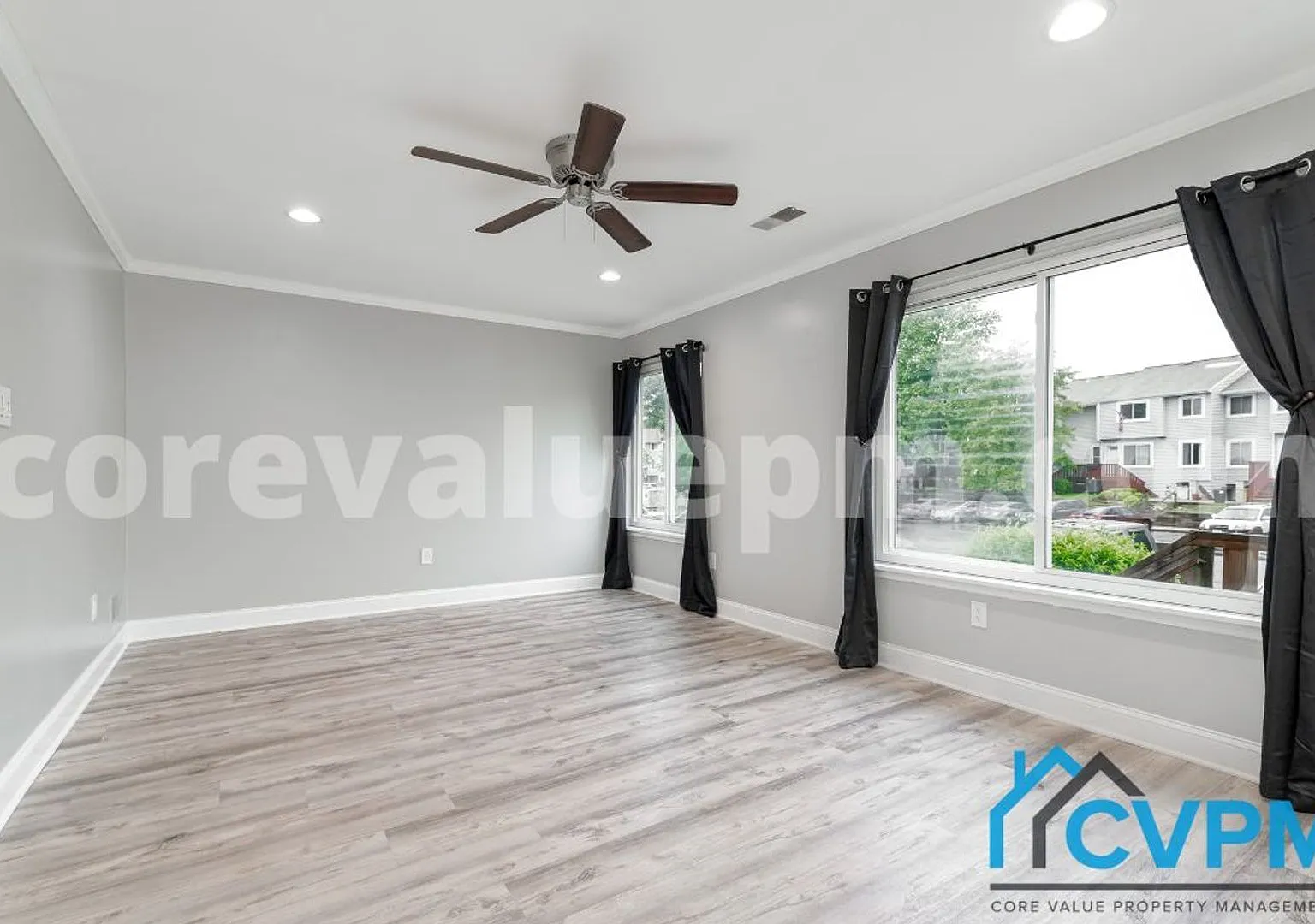 1623 Fendall Ct — Photo 4
