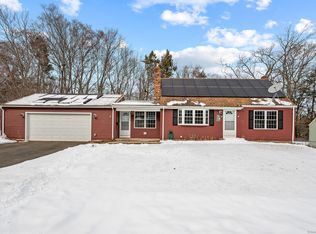 9 Cloud St, Enfield, CT 06082
