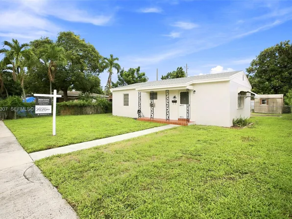 790 E 6th Pl, Hialeah, FL 33010