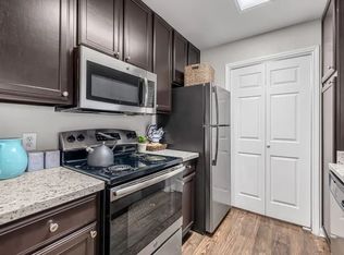 2651 Poydras St #947BBB3AE, New Orleans, LA 70119