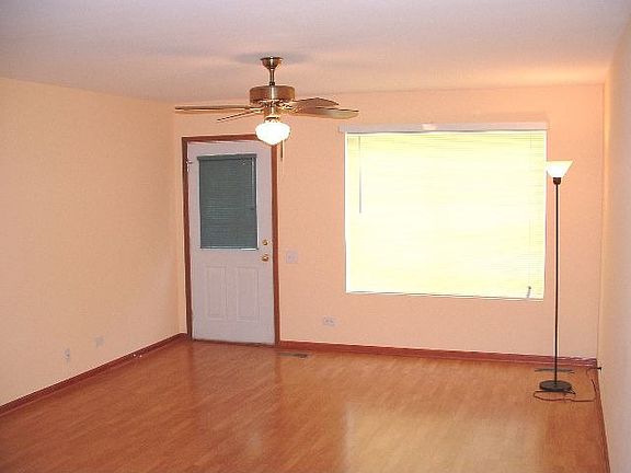 Living room with pergo floors!