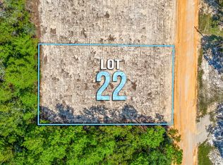 22 Red Magnolia Ln, Defuniak Springs, FL 32433