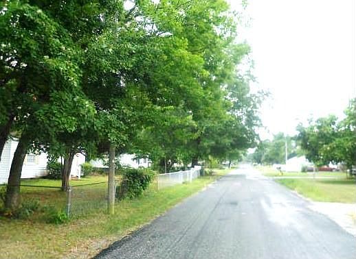 2nd image of 4419 Pettus Rd