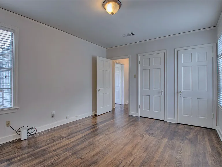 2216 N Arthur St — Photo 28