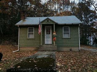 7 Pine Rd, Cumberland, RI 02864