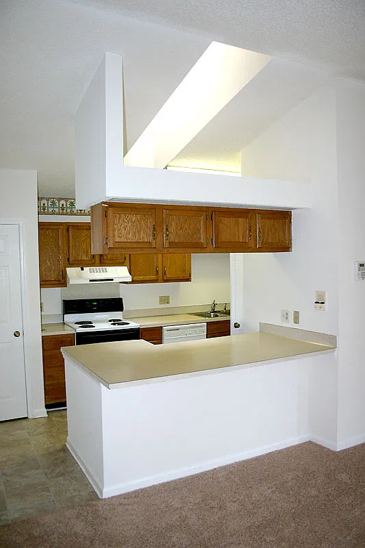 6264 Rosecroft — Photo 4