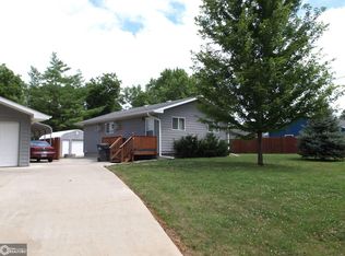 422 S 13th St, Clarinda, IA 51632