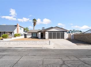 7048 Grasswood Dr, Las Vegas, NV 89147
