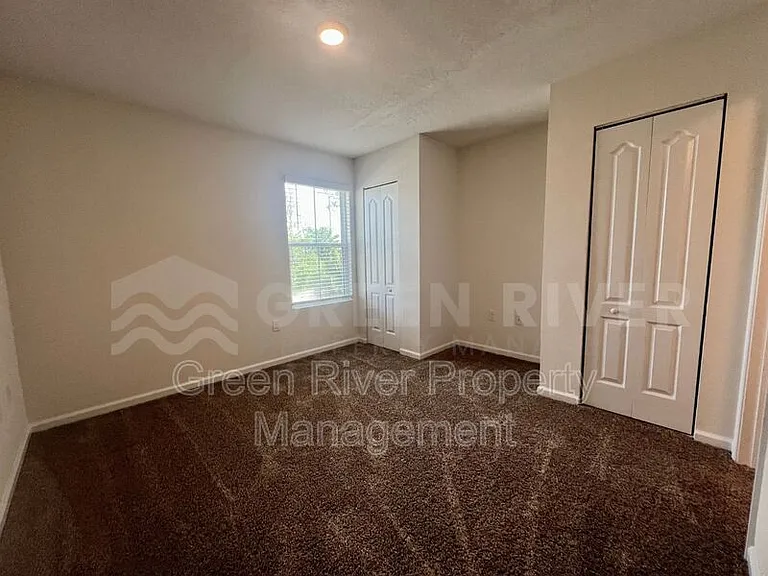 294 Aralia Ln — Photo 32