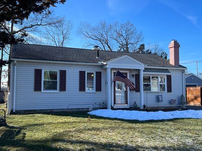 24 White Birch Ave, Chicopee, MA, 01020