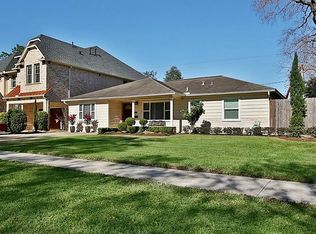 4530 Pin Oak Ln, Bellaire, TX 77401