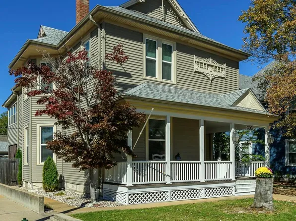 303 N 5th St, Saint Charles, MO 63301